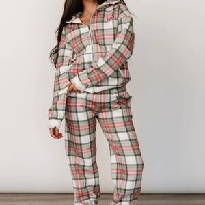 NWT, Ampersand Ave Plaid Joggers